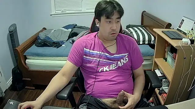 Snapshot of Koreanboy171 chatting on 18, 3, 2026 Koreanboy171 online show from 18, 3, 2026