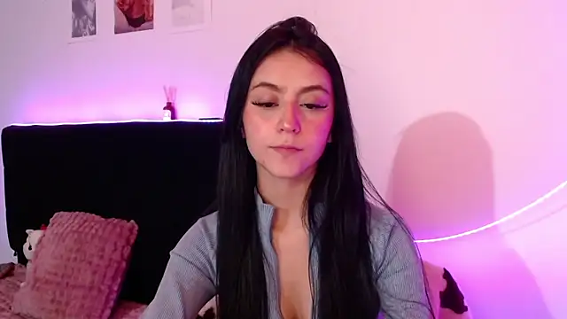 Snapshot of Coralinnee_ chatting on 20, 3, 2025 Coralinnee online show from 20, 3, 2025