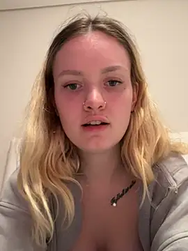 Snapshot of mariemelissah chatting on 24, 2, 2025 mariemelissah online show from 24, 2, 2025