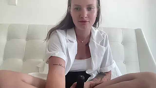 Snapshot of mariemelissah chatting on 12, 9, 2025 mariemelissah online show from 12, 9, 2025