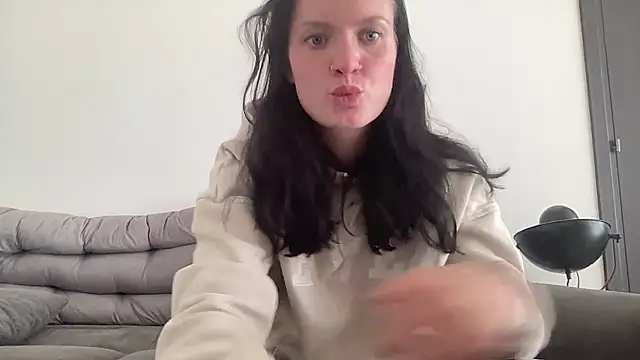 Snapshot of mariemelissah chatting on 18, 1, 2026 mariemelissah online show from 18, 1, 2026