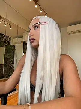 MileySin1111 online show from 5, 7, 2026