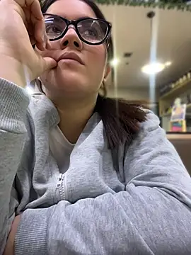 Snapshot of Valenhill@xh chatting on 23, 7, 2026 Valenhillxh online show from 23, 7, 2026