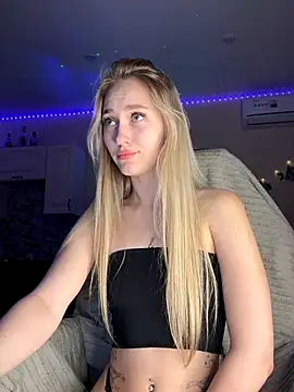 Good  Girl  online show from 12, 9, 2025