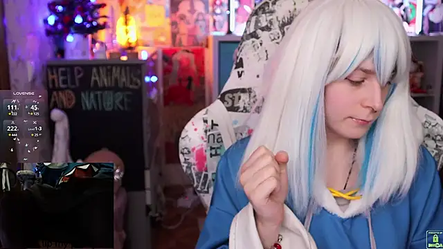 ShiroiFubuki online show from 16, 1, 2025