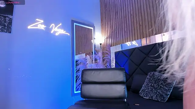 Zoevegass online show from 13, 1, 2025