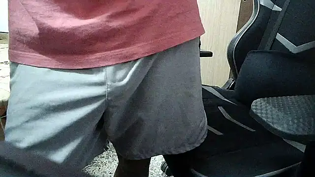 Snapshot of insanefreak69 chatting on 26, 1, 2025 insanefreak69 online show from 26, 1, 2025