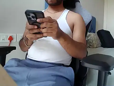 Snapshot of insanefreak69 chatting on 5, 3, 2026 insanefreak69 online show from 5, 3, 2026