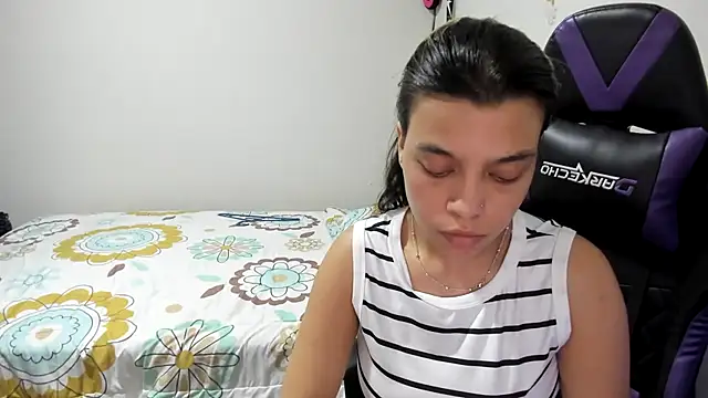 LuisaReyes 2911 online show from 10, 5, 2026