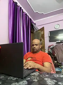 Dick 6inches online show from 7, 10, 2025