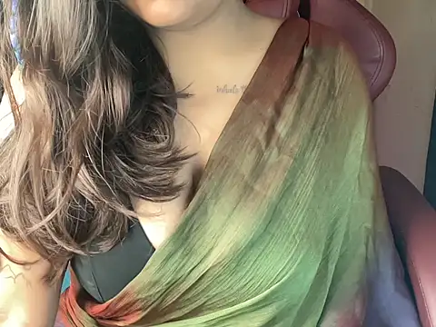 Snapshot of shanayaaa_1 chatting on 26, 1, 2025 shanayaaa 1 online show from 26, 1, 2025