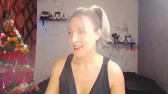 MillaXQueen online show from 16, 12, 2024