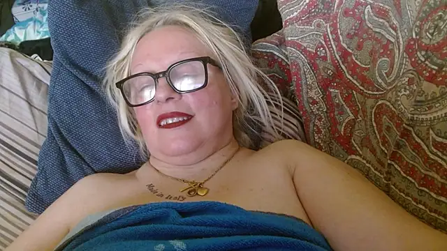 Snapshot of martachatte chatting on 23, 6, 2026 martachatte online show from 23, 6, 2026