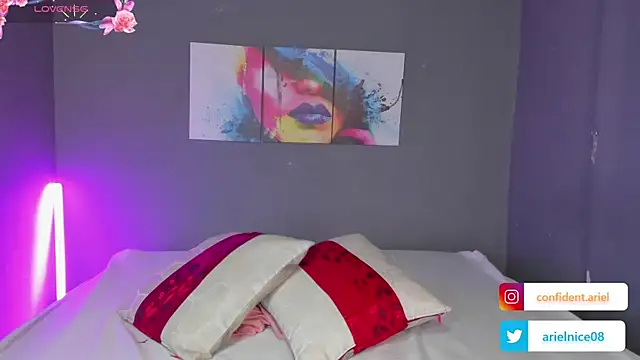 Snapshot of ariel35 chatting on 6, 2, 2025 ariel35 online show from 6, 2, 2025