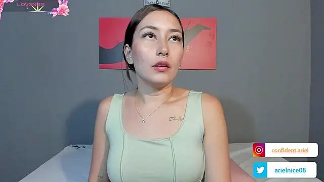 Snapshot of ariel35 chatting on 13, 3, 2025 ariel35 online show from 13, 3, 2025