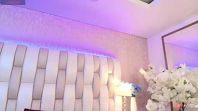 Rebeca jones online show from 22, 3, 2025