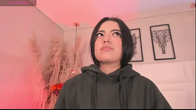 Rebeca jones online show from 3, 10, 2025