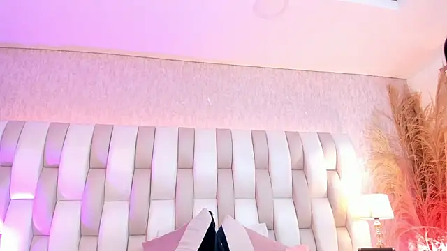 Rebeca jones online show from 26, 2, 2026