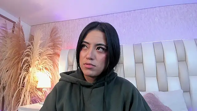 Snapshot of Rebeca_jones chatting on 6, 6, 2026 Rebeca jones online show from 6, 6, 2026
