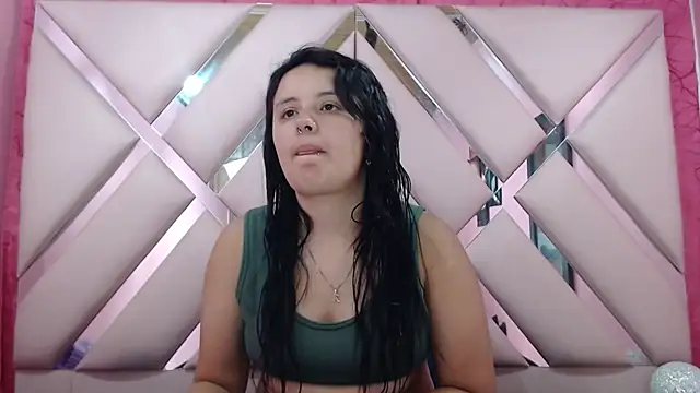 nathaly low1 online show from 28, 11, 2025