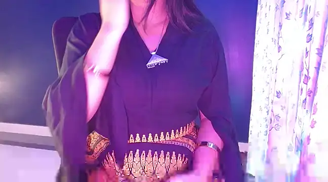 janifer001 online show from 20, 12, 2024