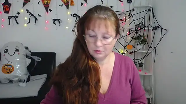 VanessaHotts online show from 1, 11, 2025