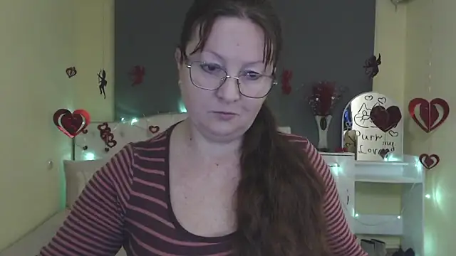 VanessaHotts online show from 7, 2, 2026