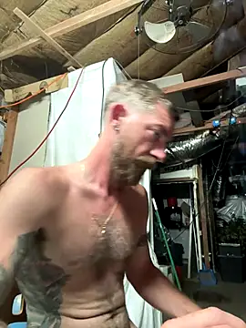 Snapshot of mandjpuff2 chatting on 14, 9, 2025 mandjpuff2 online show from 14, 9, 2025