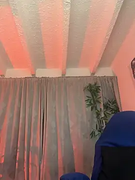 lonely shewolf online show from 5, 5, 2026
