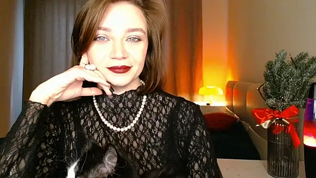 Snapshot of Shadow_Passion chatting on 23, 12, 2025 Shadow Passion online show from 23, 12, 2025