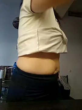 Snapshot of milflovelyxxx chatting on 31, 5, 2026 milflovelyxxx online show from 31, 5, 2026
