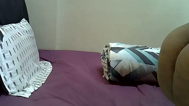 AddictiveAssCurves online show from 3, 11, 2025