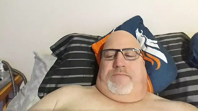 Bigbear0563 online show from 9, 2, 2025