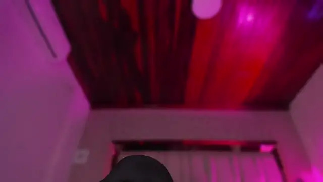 Emmily Savage online show from 1, 11, 2025