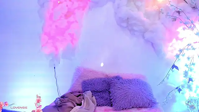 Mey moon online show from 27, 1, 2025