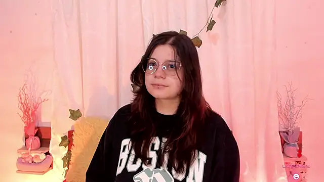 Mey moon online show from 1, 3, 2025