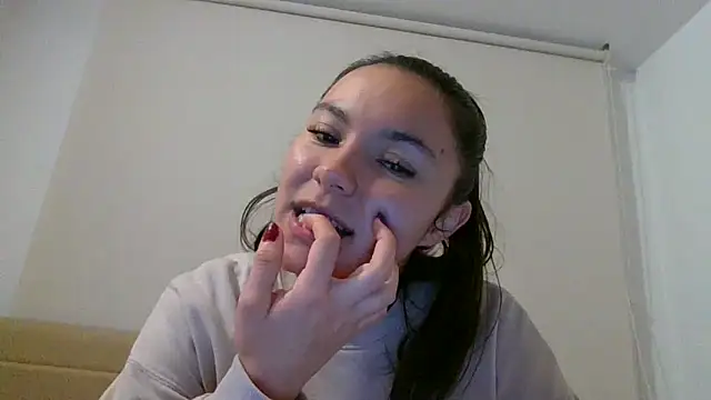 Snapshot of _andygirl chatting on 17, 4, 2026 andygirl online show from 17, 4, 2026