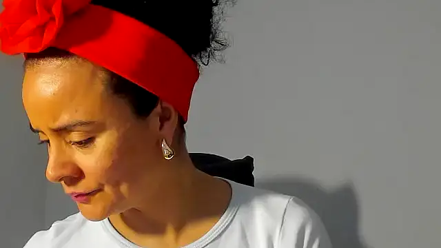 Snapshot of Sami_Hotie1 chatting on 14, 9, 2025 Sami Hotie1 online show from 14, 9, 2025