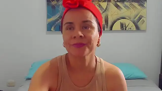 Snapshot of Sami_Hotie1 chatting on 9, 10, 2025 Sami Hotie1 online show from 9, 10, 2025