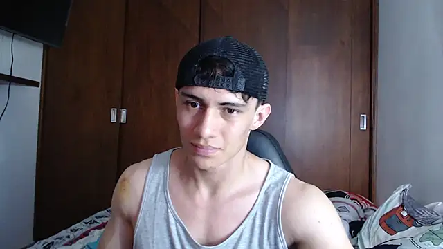 aresholland online show from 5, 3, 2025