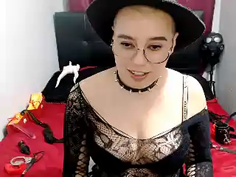 Snapshot of TamySweetness chatting on 22, 12, 2024 TamySweetness online show from 22, 12, 2024