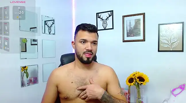 Snapshot of mathew_vidal1 chatting on 26, 2, 2025 mathew vidal1 online show from 26, 2, 2025