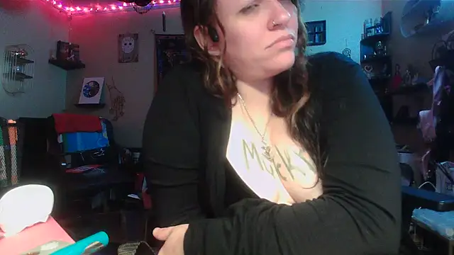 Snapshot of spunlikecottoncandy chatting on 17, 2, 2025 spunlikecottoncandy online show from 17, 2, 2025