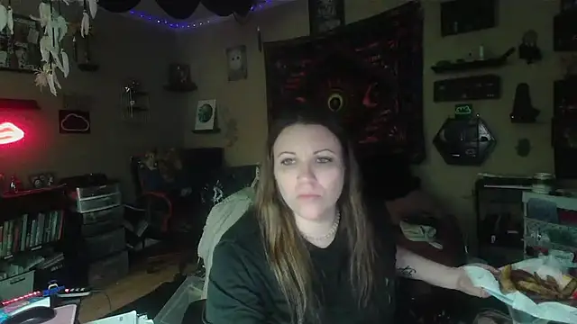 Snapshot of spunlikecottoncandy chatting on 12, 3, 2025 spunlikecottoncandy online show from 12, 3, 2025