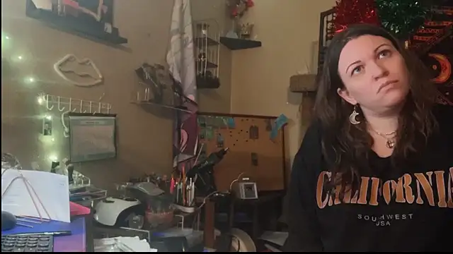 spunlikecottoncandy online show from 4, 12, 2025