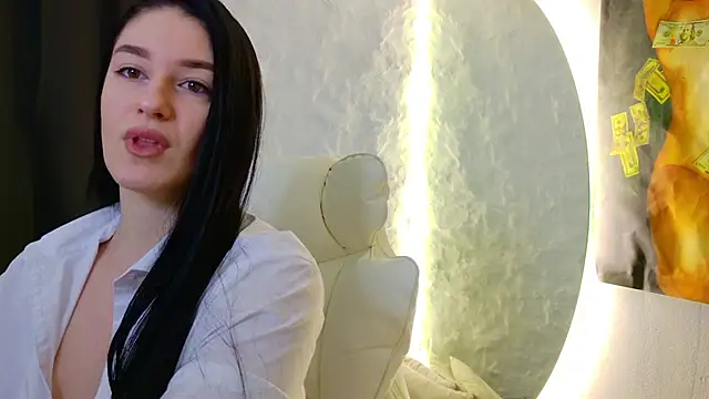 Snapshot of moniqque chatting on 20, 10, 2025 moniqque online show from 20, 10, 2025