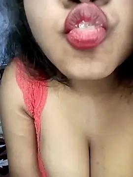 Snapshot of Hotlisa chatting on 18, 2, 2025 Hotlisa online show from 18, 2, 2025