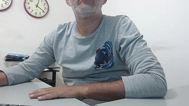 Snapshot of cenizo10124 chatting on 19, 12, 2024 cenizo10124 online show from 19, 12, 2024