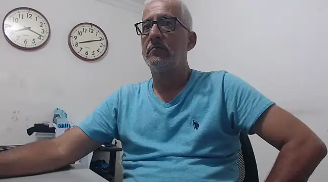 Snapshot of cenizo10124 chatting on 3, 3, 2025 cenizo10124 online show from 3, 3, 2025