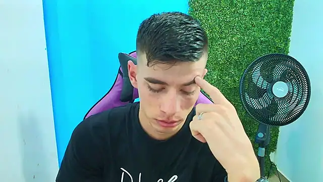 DEIBY BABY online show from 10, 2, 2025